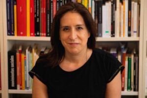 «Amazon usa el ‘big data’ para aumentar la explotación y la precariedad»/Entrevista a la periodista Josefina L. Martínez