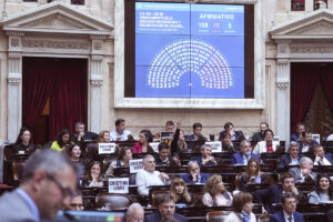 Nuevo revés para Milei: en Diputados la oposición logró amplia mayoría para insistir con el presupuesto universitario