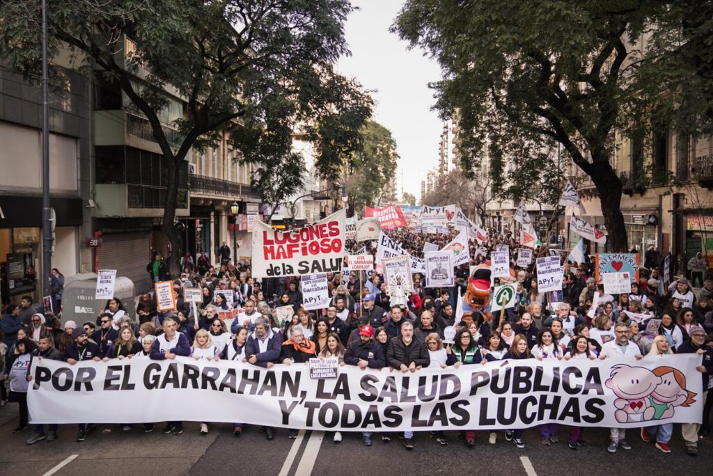 Garrahan: denuncia penal contra Milei y Lugones por “grave incumplimiento de sus funciones» y «ataque al orden democrático”
