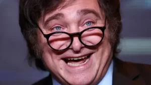 El Gobierno avanza con la reducción y quita de subsidios a las tarifas de luz y gas