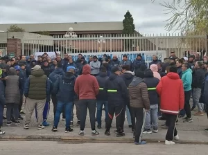 MILEI DESTRUYE EMPLEOS/El industricidio avanza: Más de 2000 empresas bajaron sus persianas en la PBA durante 2025