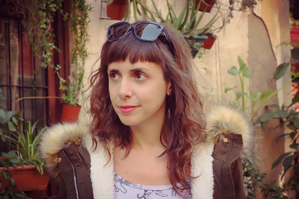 Laura Casabé, directora de La virgen de la tosquera: «La historia argentina se repite como una película de terror»