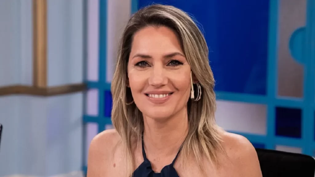 Con el voto de la Periodista Carolina Losada el Gobierno aprobó la derogación del Estatuto del Periodista