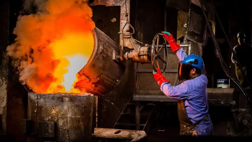 MILEI CAPUTO Y LA DESTRUCCIÓN TOTAL DE LA INDUSTRIA/Informe: la actividad metalúrgica cayó 6,2% interanual en enero y operó en el nivel más bajo en cuarto años