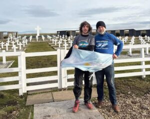 Edgardo Esteba presenta su nuevo libro, «La última batalla»/“Malvinas no es solo pasado, es sobre todo futuro”