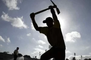 Argentina en economía de guerra y peor que en pandemia: inflación persistente, desempleo en alza y deudas récord