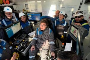 VAN MAL Y ESTAN MAL/24M, Libra, Adorni, YPF: “una paliza tras otra” para Milei en su batalla de ideas