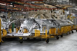 Por la caída de la demanda, Stellantis paralizará por completo por otras dos semanas su planta de El Palomar que produce para Peugeot y Citroën