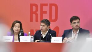 Kicillof criticó a Milei en una cumbre progresista en España: “Es un fracaso, hay otro camino que no es la crueldad”