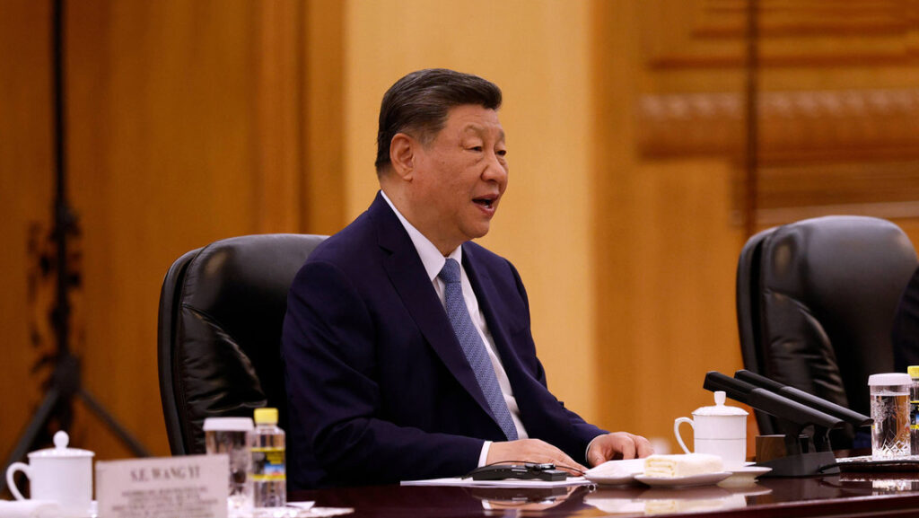 Xi Jinping: «El orden internacional se está desmoronando y cayendo en el caos»