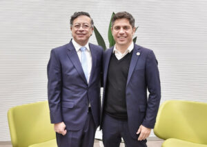 ESPAÑA/Gustavo Petro elogió a Kicillof y dijo que «será Presidente de Argentina en 2027»