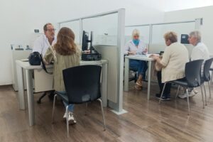 En La Plata se inicia el operativo puerta a puerta de ARBA para desendeudar a jubilados y pensionados