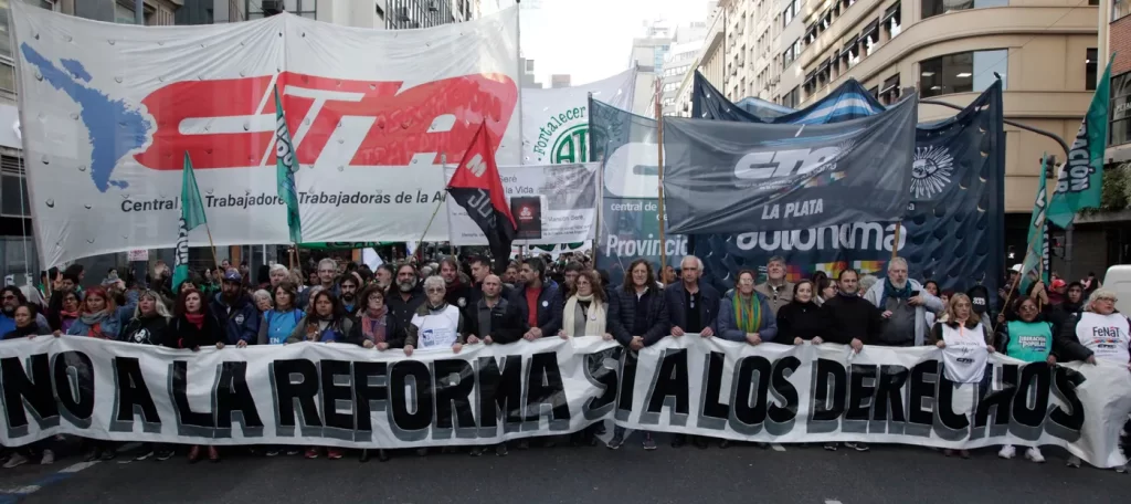 La Corte rechazó el per saltum por la reforma laboral y le asestó un duro cachetazo a Milei
