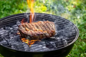El consumo de carne volvió a caer en mayo y alcanzó el peor registro en 20 años
