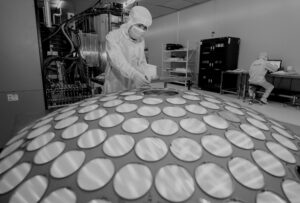 OTRO MUNDO/Por primera vez, China ha superado a Estados Unidos en inversión científica