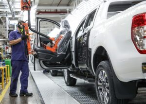 Stellantis achica su producción de pickups en Córdoba por la caída en la demanda local y regional
