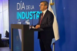 ¿ENOJOS EN EL CÍCULO ROJO?La UIA le exigió a Milei cambios en el modelo económico y el gobierno le vació el acto por el Día de la Industria
