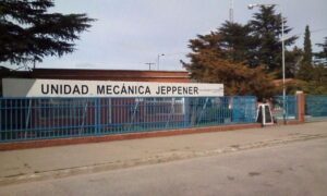 Se acelera la crisis en la industria autopartista: CLAPP confirmó que cerrará su planta de Jeppener y que despedirá a todos sus operarios