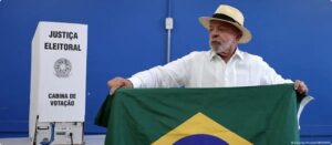 Tecnología digital en el proceso electoral de Brasil, una alerta para Argentina