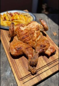Por primera vez en la historia los argentinos comen más pollo que carne vacuna